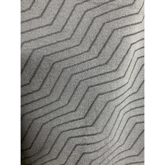 Zyia Active Women's Small Gray Zig Zag Striped Tank Top - Picture 2 of 6